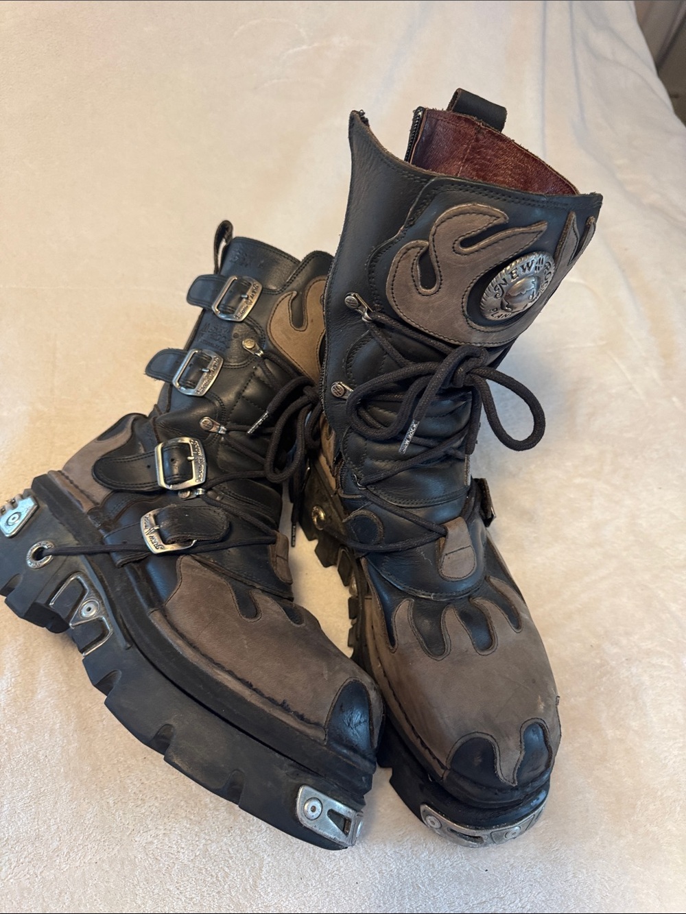 New Rock Men’s Black & Brown Lace-Up Platform Boots - Picture 11 of 12